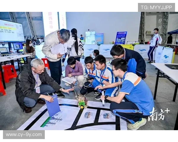 机器人五人制足球决赛激烈上演 智能竞技引领未来体育新潮流